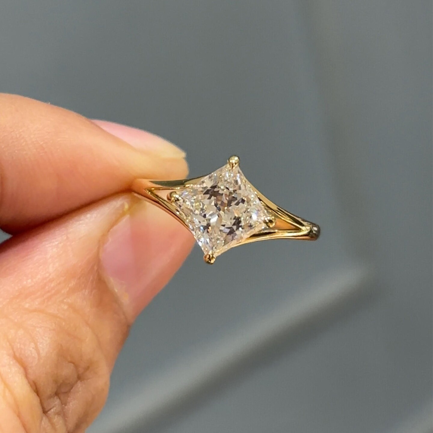 爆闪方糖仿锆石戒指女清冷感简约风指环轻奢高级感小众金色食指戒,饰品/流行首饰/时尚饰品新,戒指/指环,淘宝优惠券,粉丝福利购,淘宝优惠卷