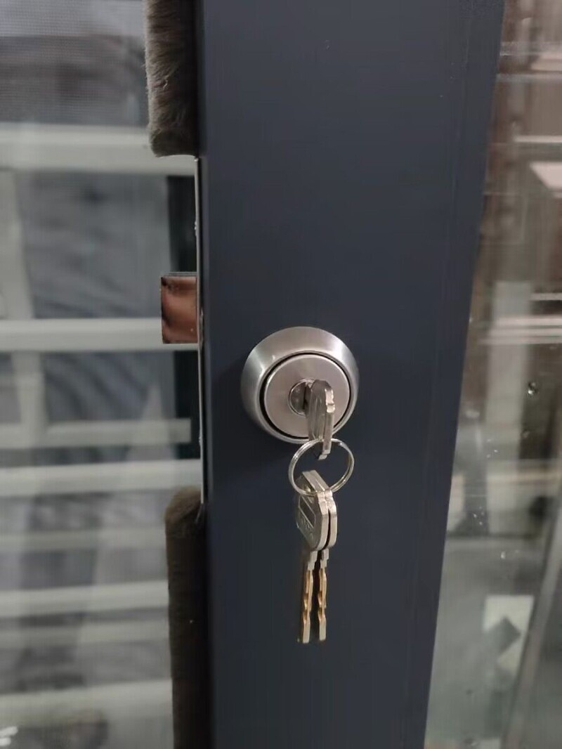 有框门锁办公室隐形锁铝合金肯德基门锁有框玻璃门玻璃门锁车位锁