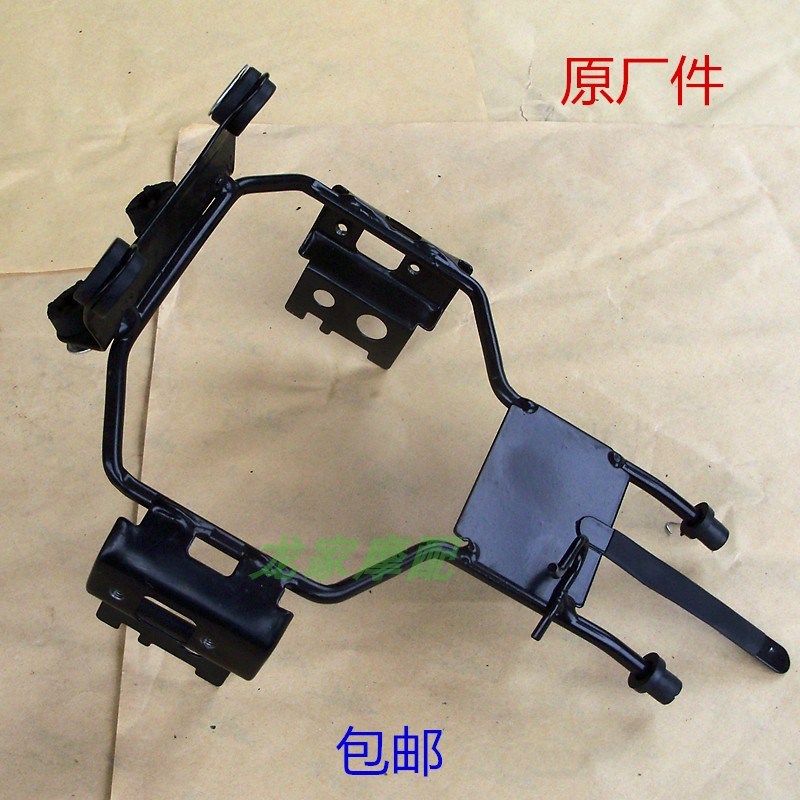 WY12a5嘉陵JH钱江宗申豪进QJ125适用五羊摩托车大灯支架转灯头罩