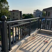 铝艺护栏铝合金围栏阳台别墅扶手围户外锌钢栏杆露台楼顶护栏玻璃