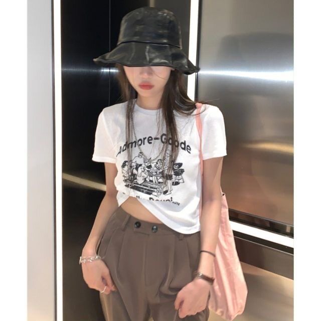 复古美式印花短款辣妹T恤女2026夏季新款设计感修身显瘦短袖女款