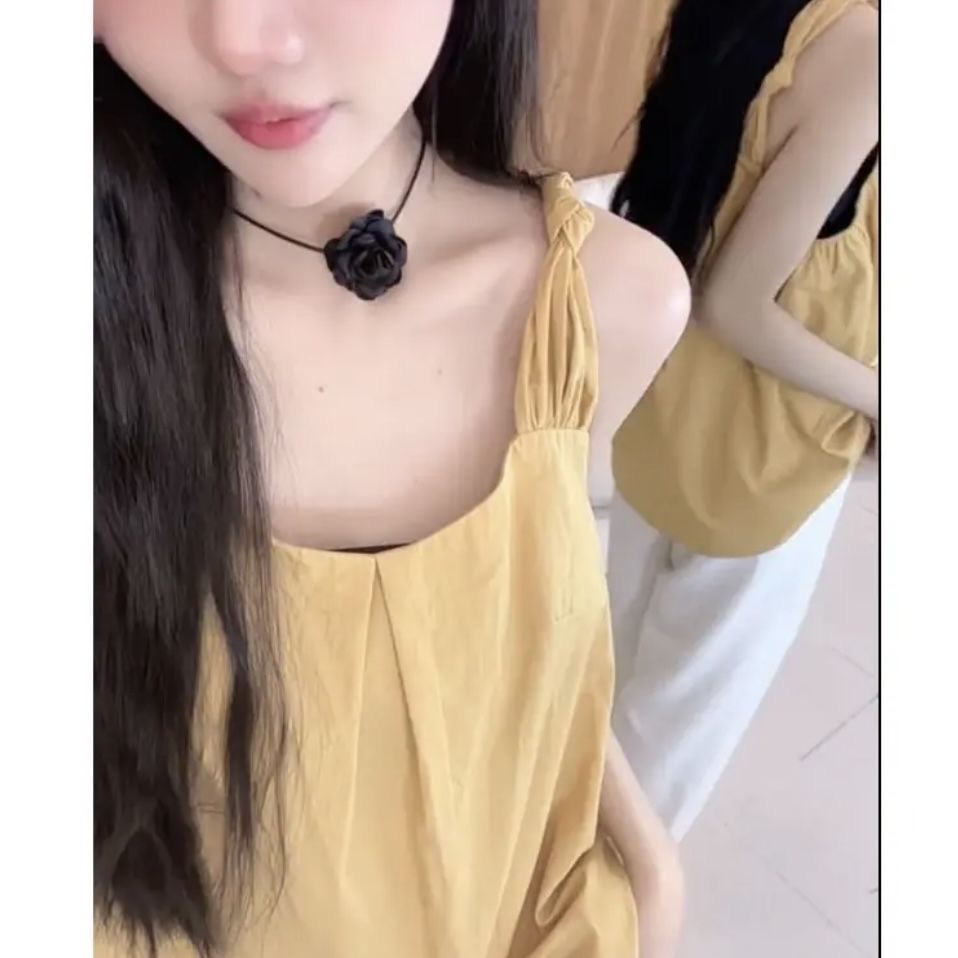 设计感红色V领吊带背心女外穿夏新款大码胖mm遮肚无袖娃娃衫上衣