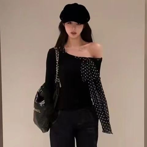 辣妹露肩波点丝巾长袖T恤女2024早秋新款设计修身显瘦打底上衣ins