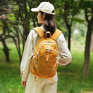 20L户外徒步登山包女轻便防水小背包轻量化短途旅游双肩包爬山男