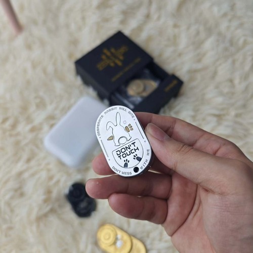 现货速发海鲨暴躁兔律动推牌叮叮推牌mix转子edc解压玩具指尖陀螺