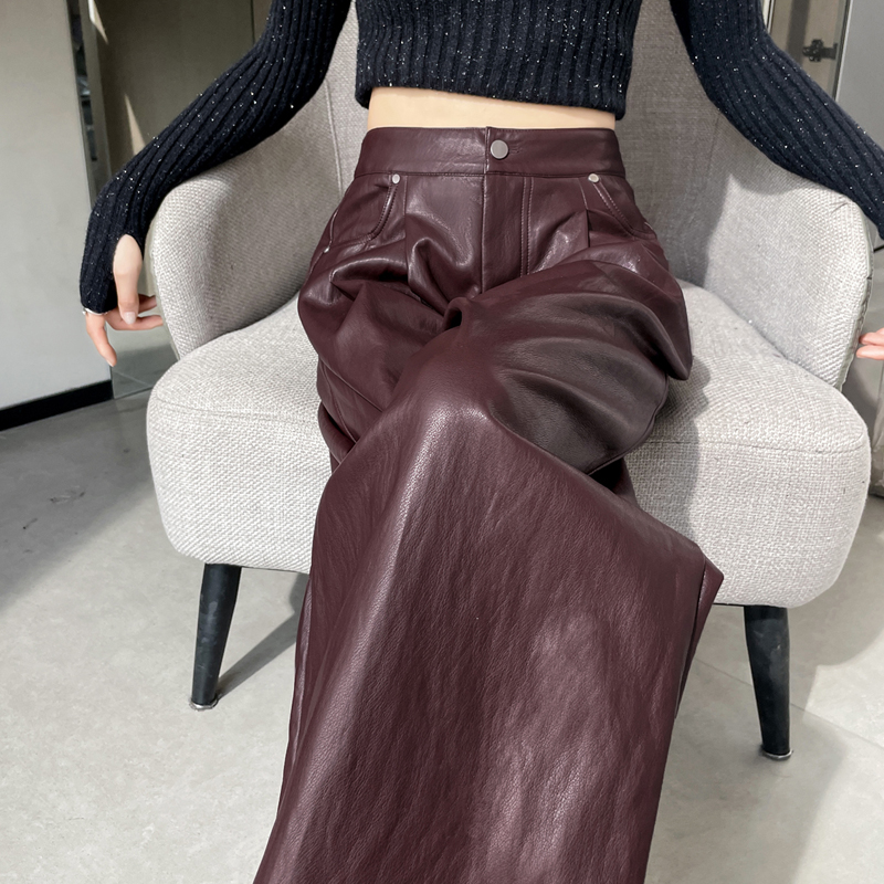 安可拉红加绒PU皮阔腿西装裤女