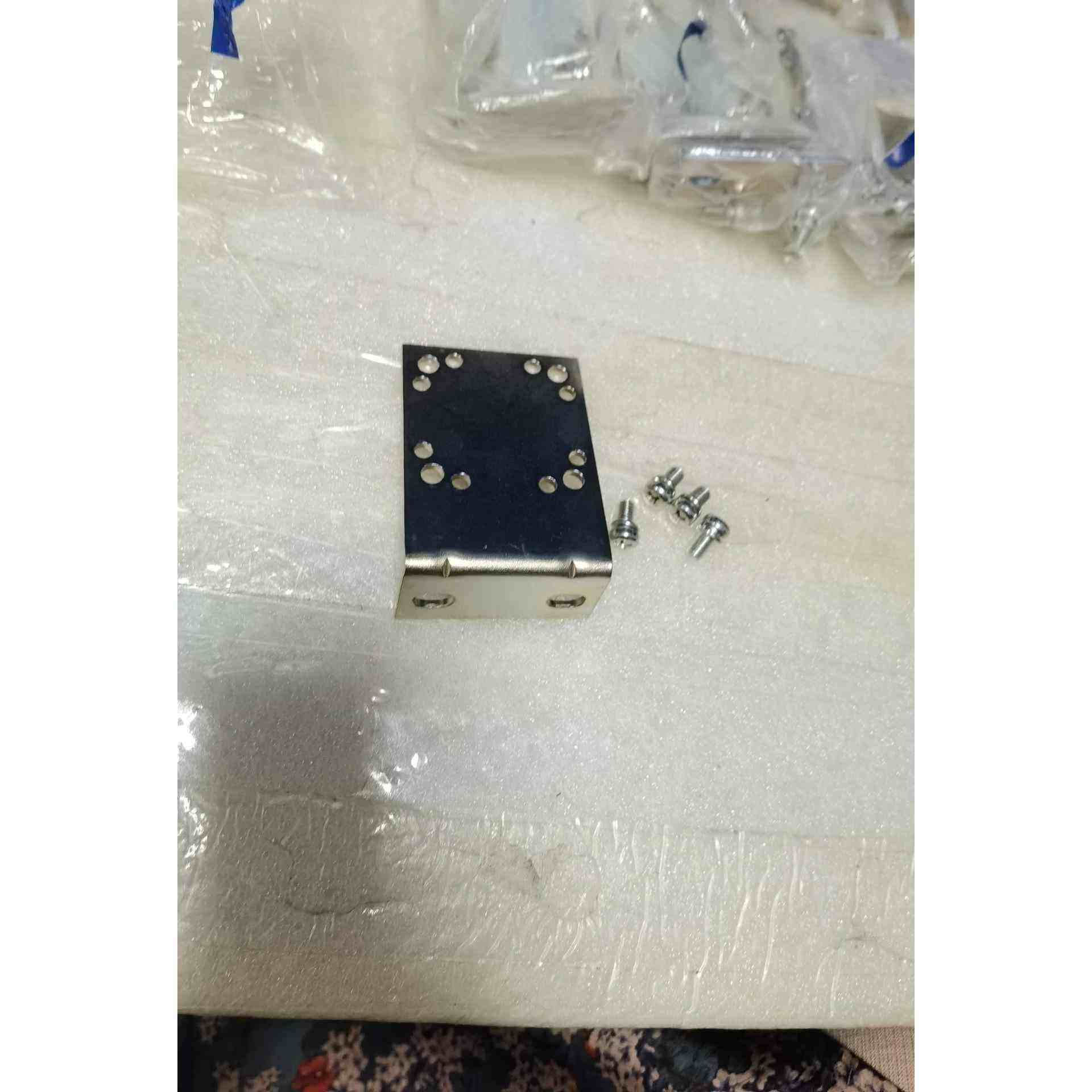 SMC电磁阀支架 ITV3050－RC2CL 9，非实价