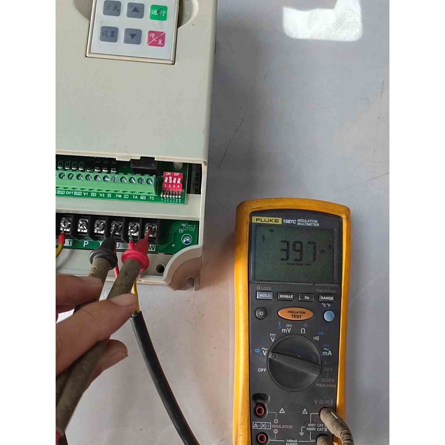 欧瑞变频器3.7KW，F1000-G0037T3B，，不是实价