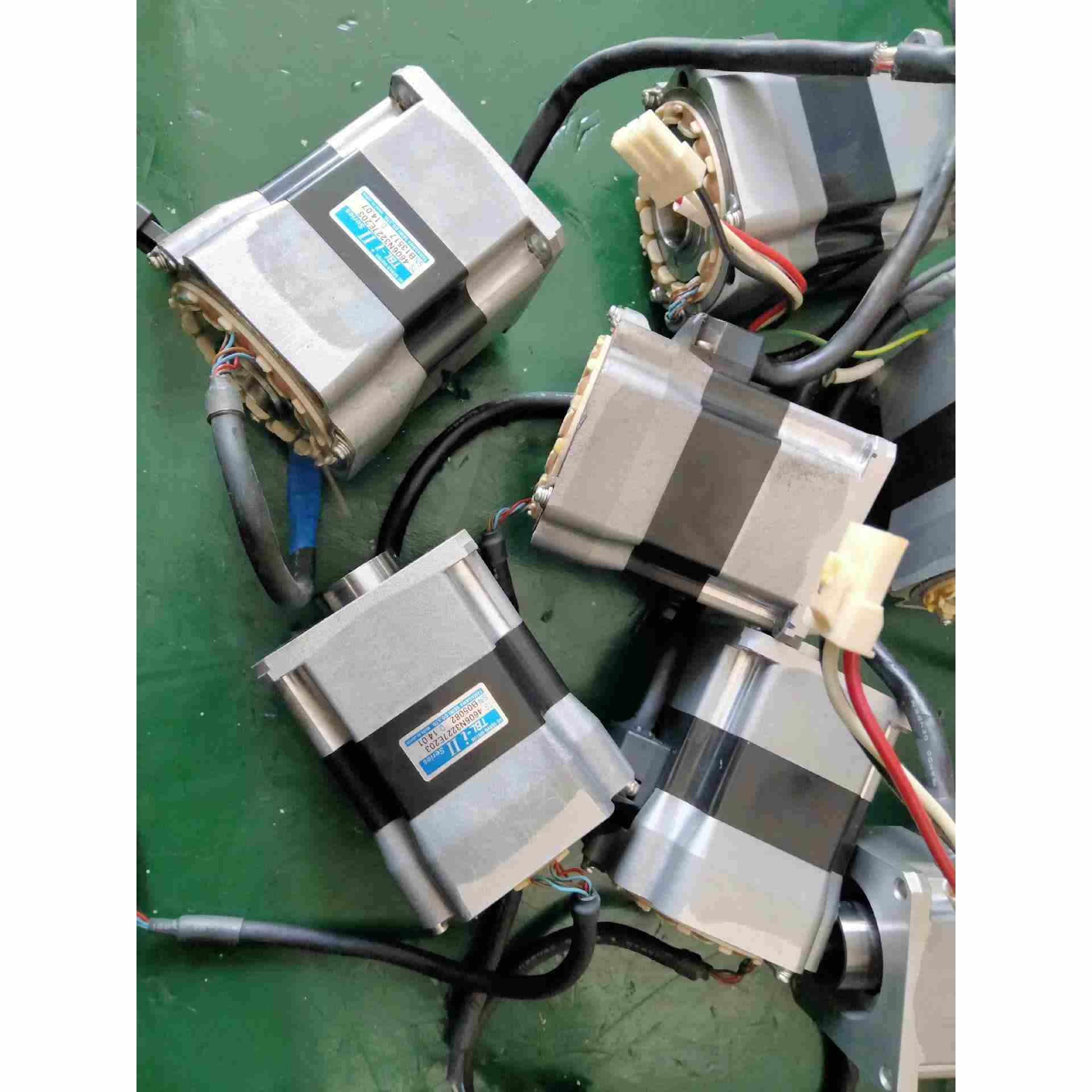 雅马哈机器人电机TS4606N3227E203二手拆机功能正，不是实价
