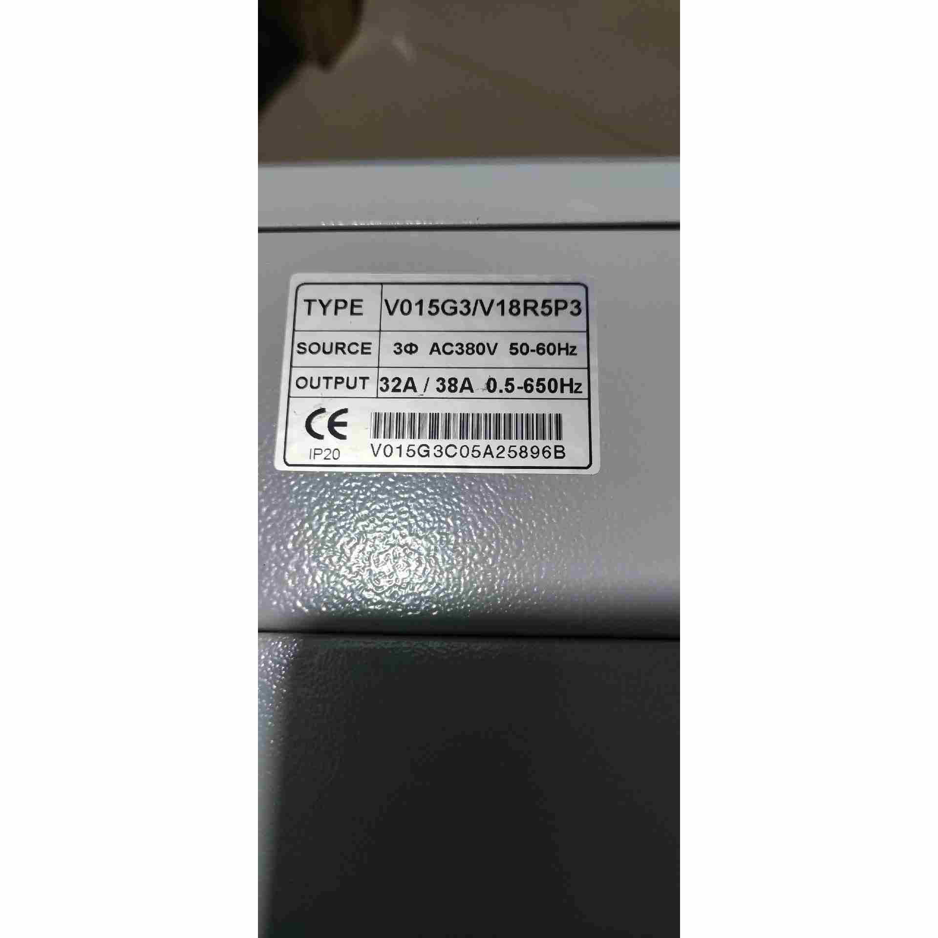 拆机原装三晶变频器 V015G3/V18R5P3 A，不是实价