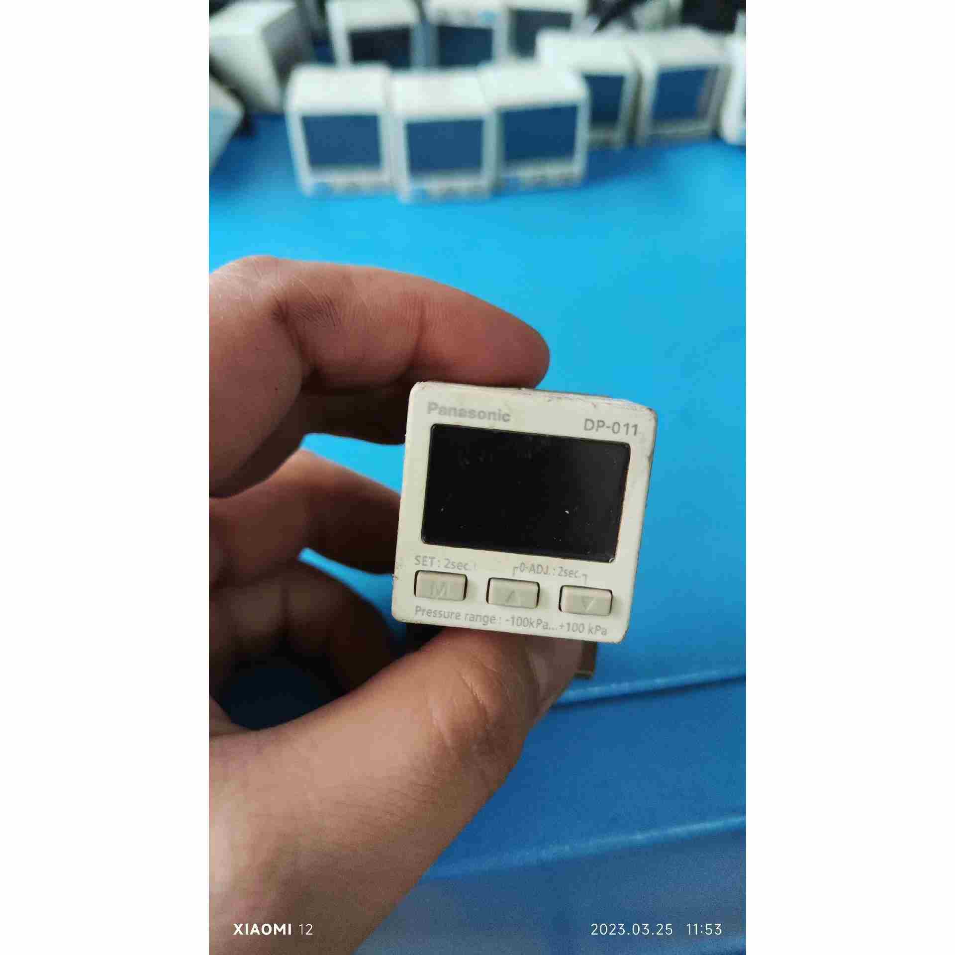 DP-011数显开关压力表，特出，拆机品，没有功能问，不是实价