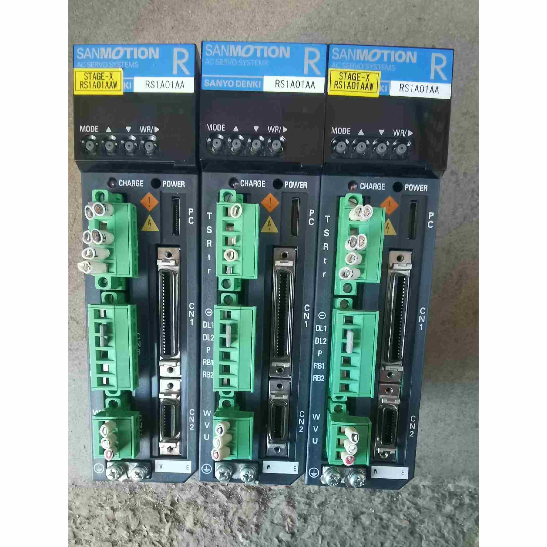 驱动器RS1A01AAW 原装拆机 成色漂亮 功能完，不是实价
