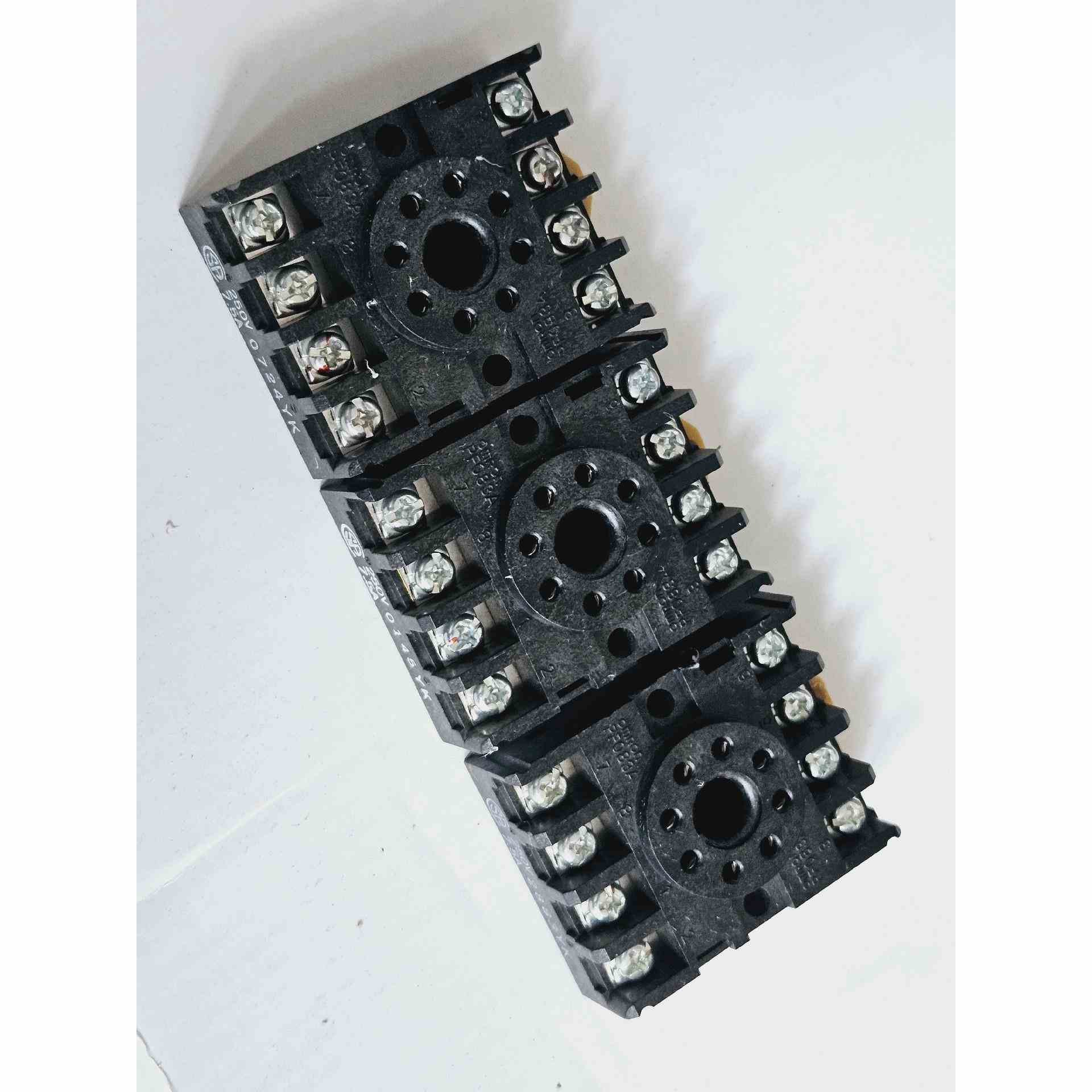原装正品欧姆龙继电器底座P2RF-05 P2RF-08，不是实价