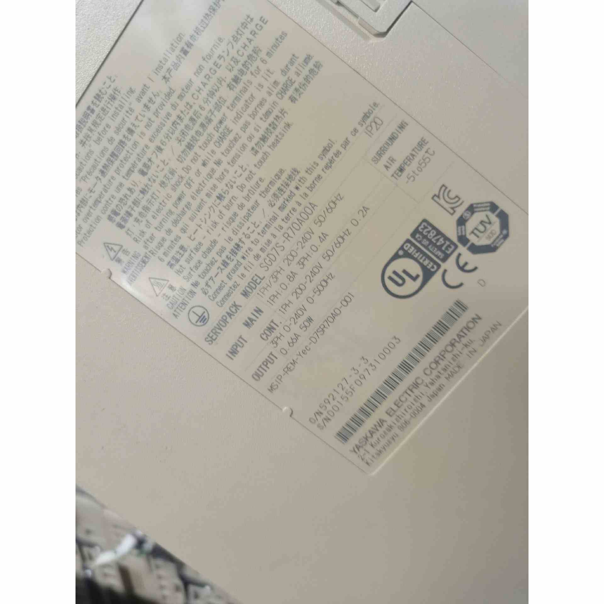 安川50W驱动器SGD7S-R70A00A，正常拆机件，成色，不是实价