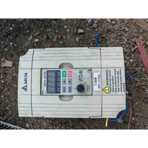 台达变频器VFD015M43B，1.5KW，380V，三相，，非实价