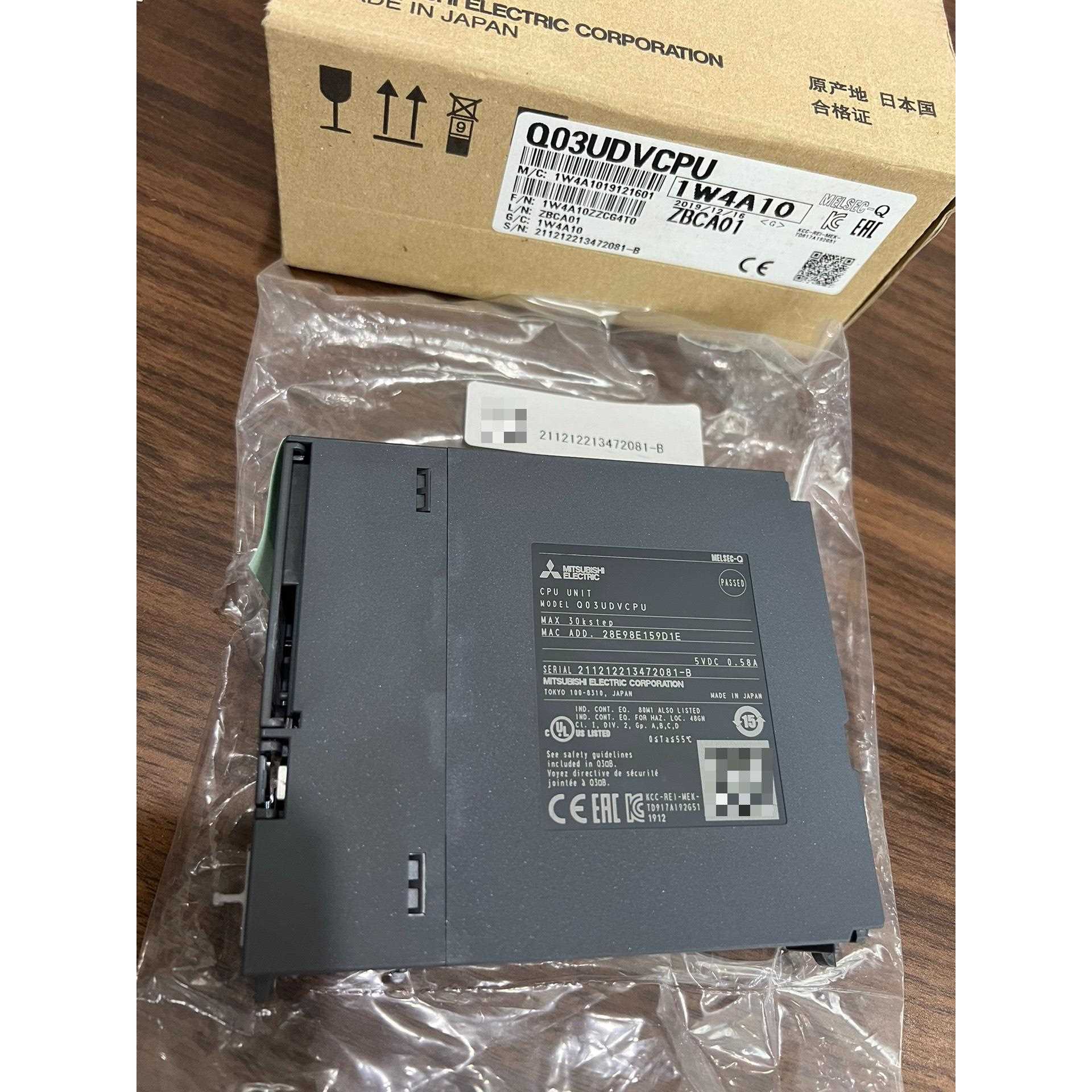 三菱Q03UDVCPU，原装正品有懂的来，不小心摔了一下，不是实价
