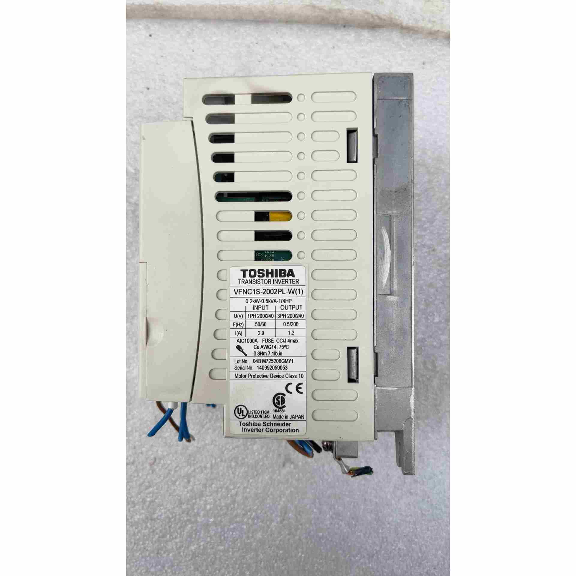 东芝变频器VFNC1S-2002PL-W一台0.2KW千瓦，不是实价