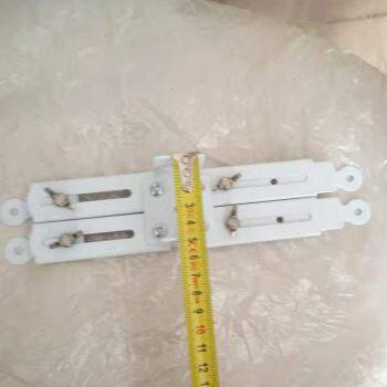 通用投影仪吊架底座吊爪投影机吊架爪子爪片