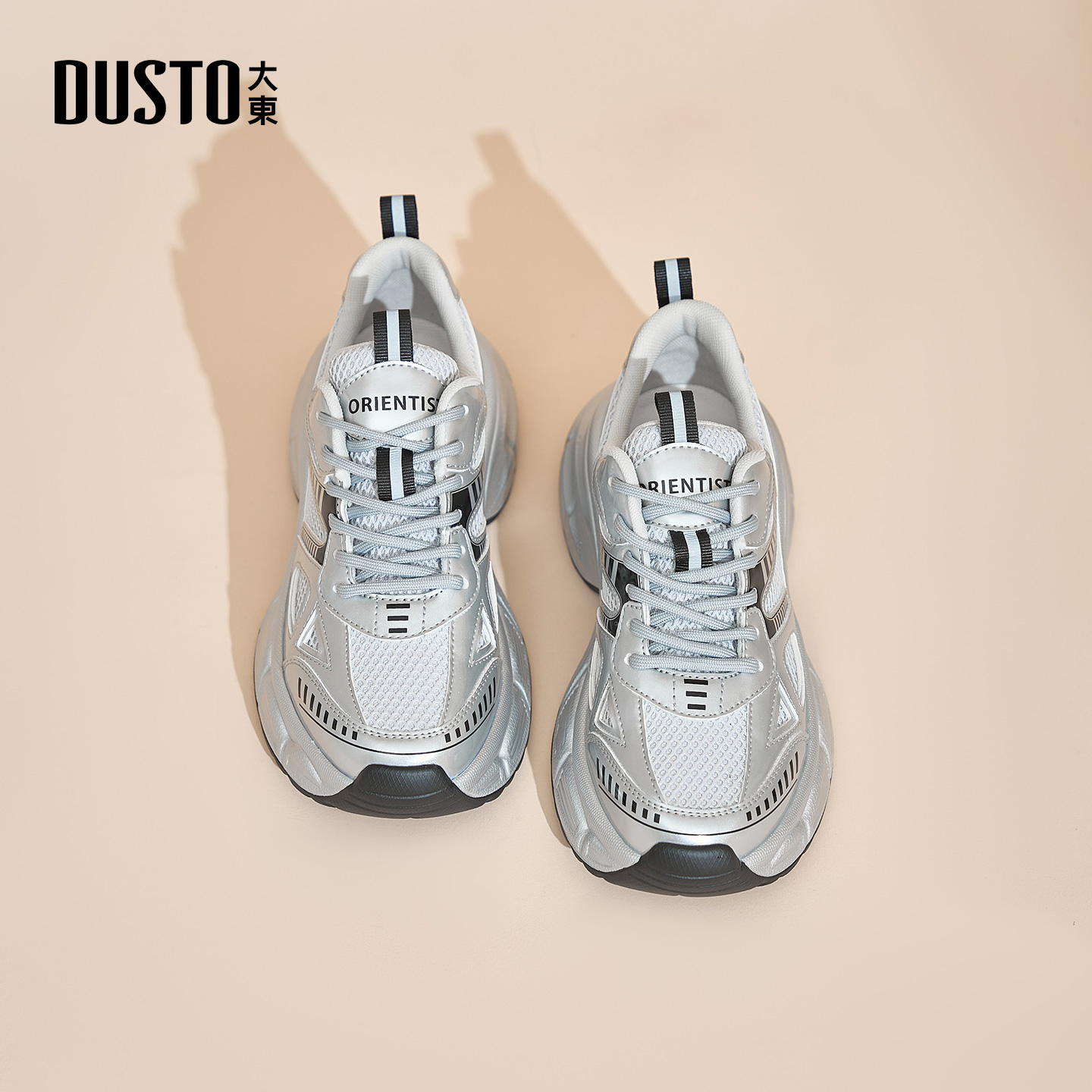 大东老爹鞋时尚休闲平底中跟系带