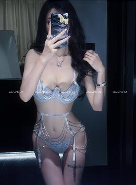 MrsPanda·冰雪奇缘·银色链条钻饰设计感内衣三件套性感奢华高级