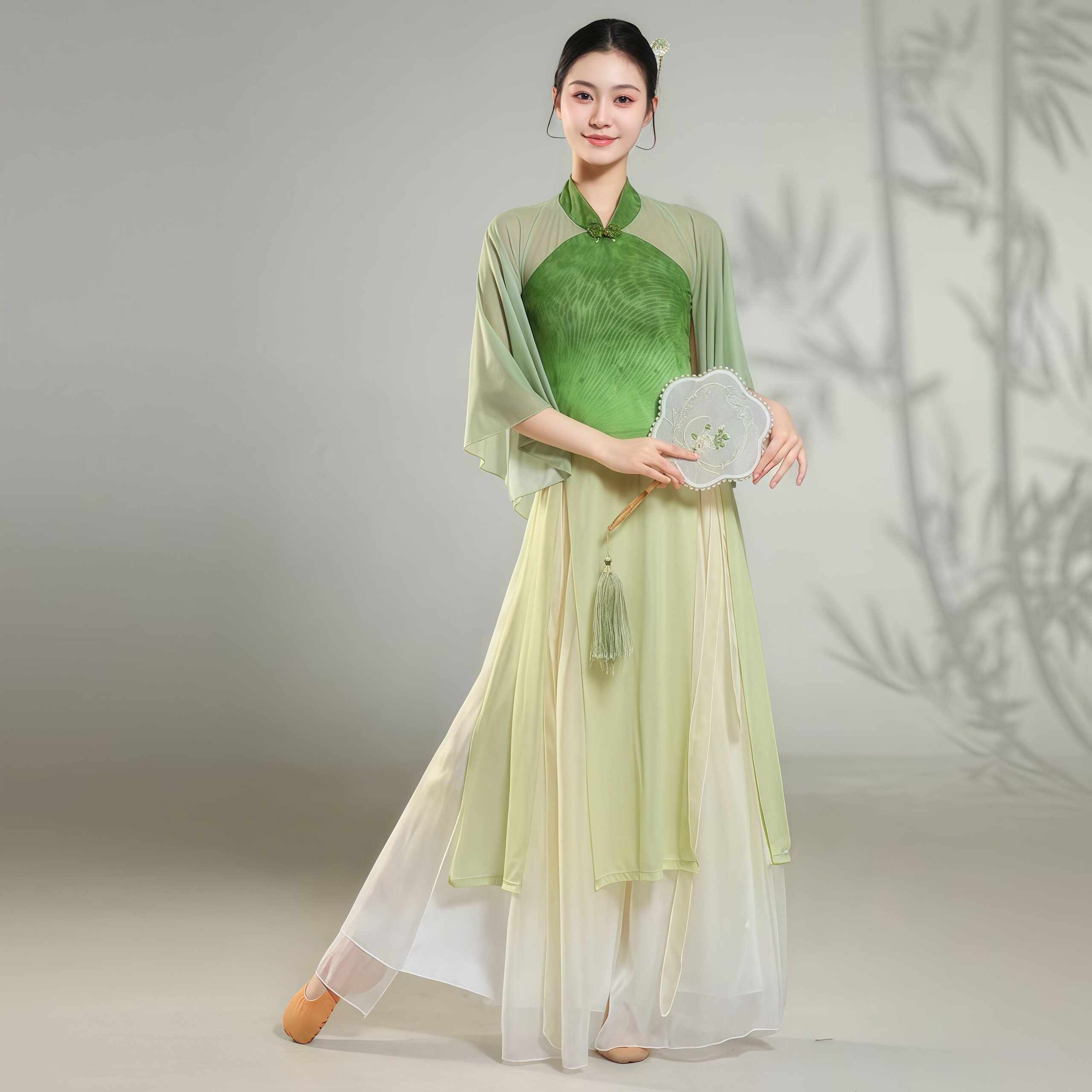 绿色飘逸超仙舞蹈纱衣演出服装女图片