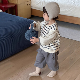 男宝a类纯棉T恤白色打底上衣婴儿秋装条纹马甲卫衣裤子套装两件套
