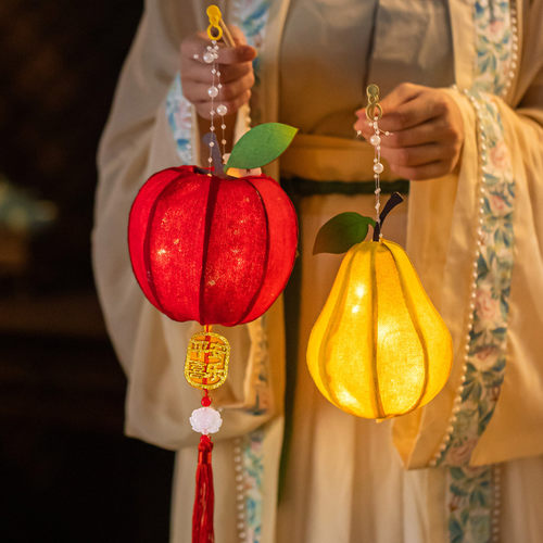 2026元宵春节新年灯笼儿童手提古风水果发光花灯手工diy材料包