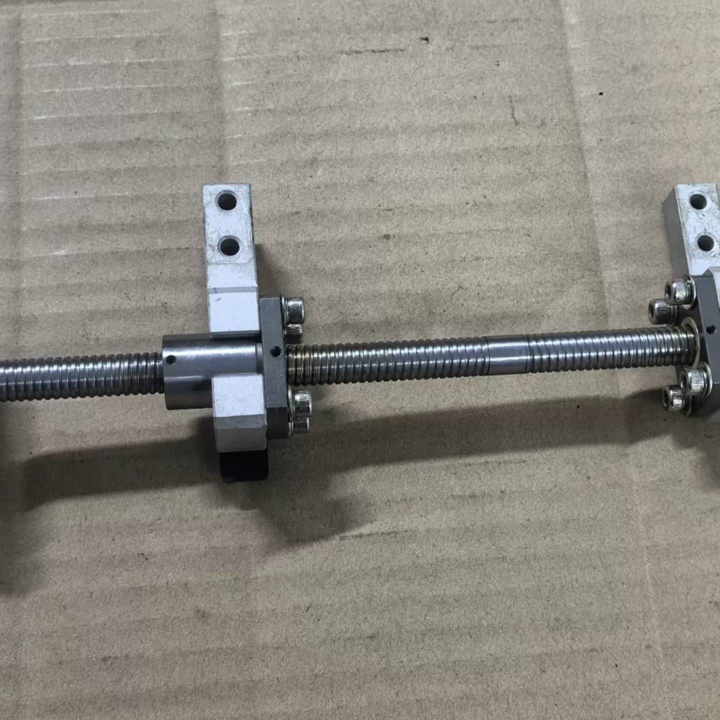 可维修TBI 1002 300mm，正品双向滚珠丝杆总长行程分图片