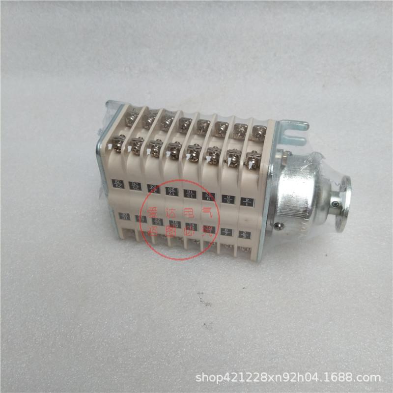 真ZGO空辅助 开关 ZKF6-16/WW2 ZK6-16IIKF/B 辅助开关