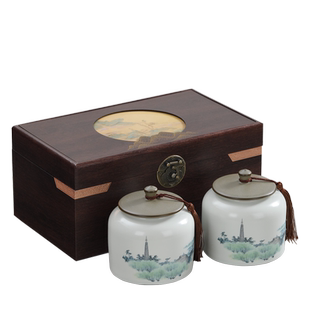 武夷山新茶金骏眉茶叶礼盒装特级红茶高档国风陶瓷罐送礼送长辈