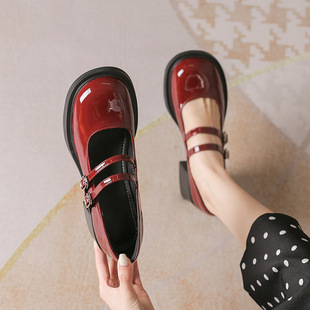 自然卷复古玛丽珍鞋双带爱心搭扣粗跟百搭学院风单鞋高跟小皮鞋女