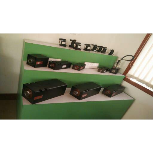 现货销售原装正品台湾君凡欧规模具薄型油缸