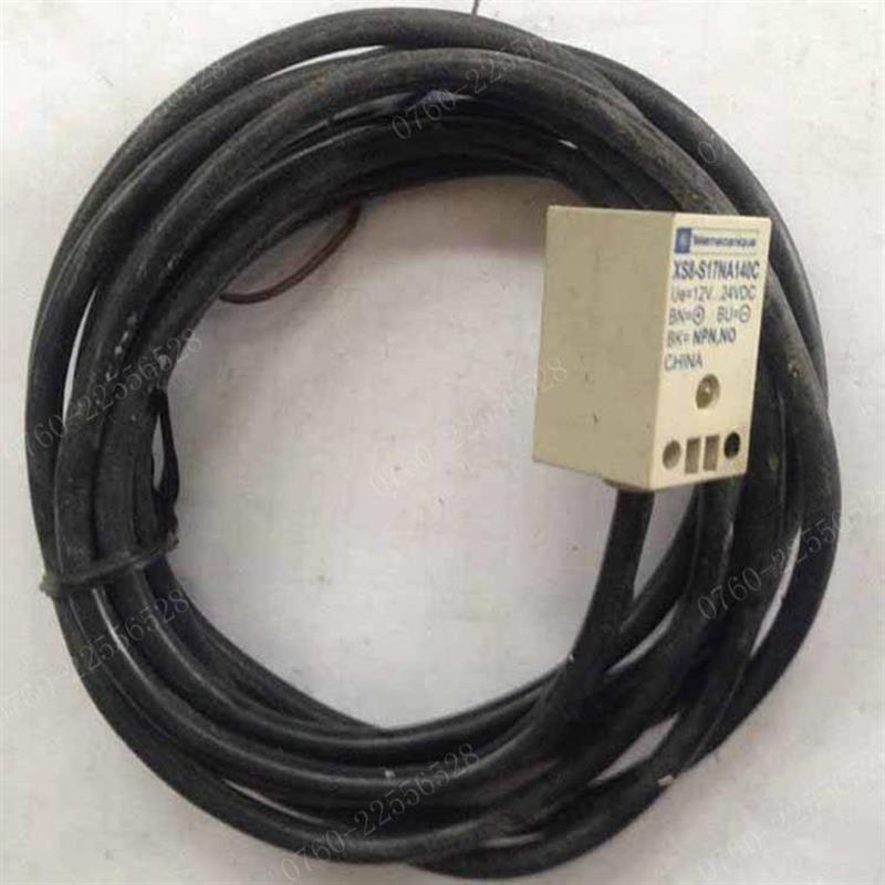 议价施耐D接近开关XS8S173NAL2C传器NPN型 常开点代替XS8S17NA140