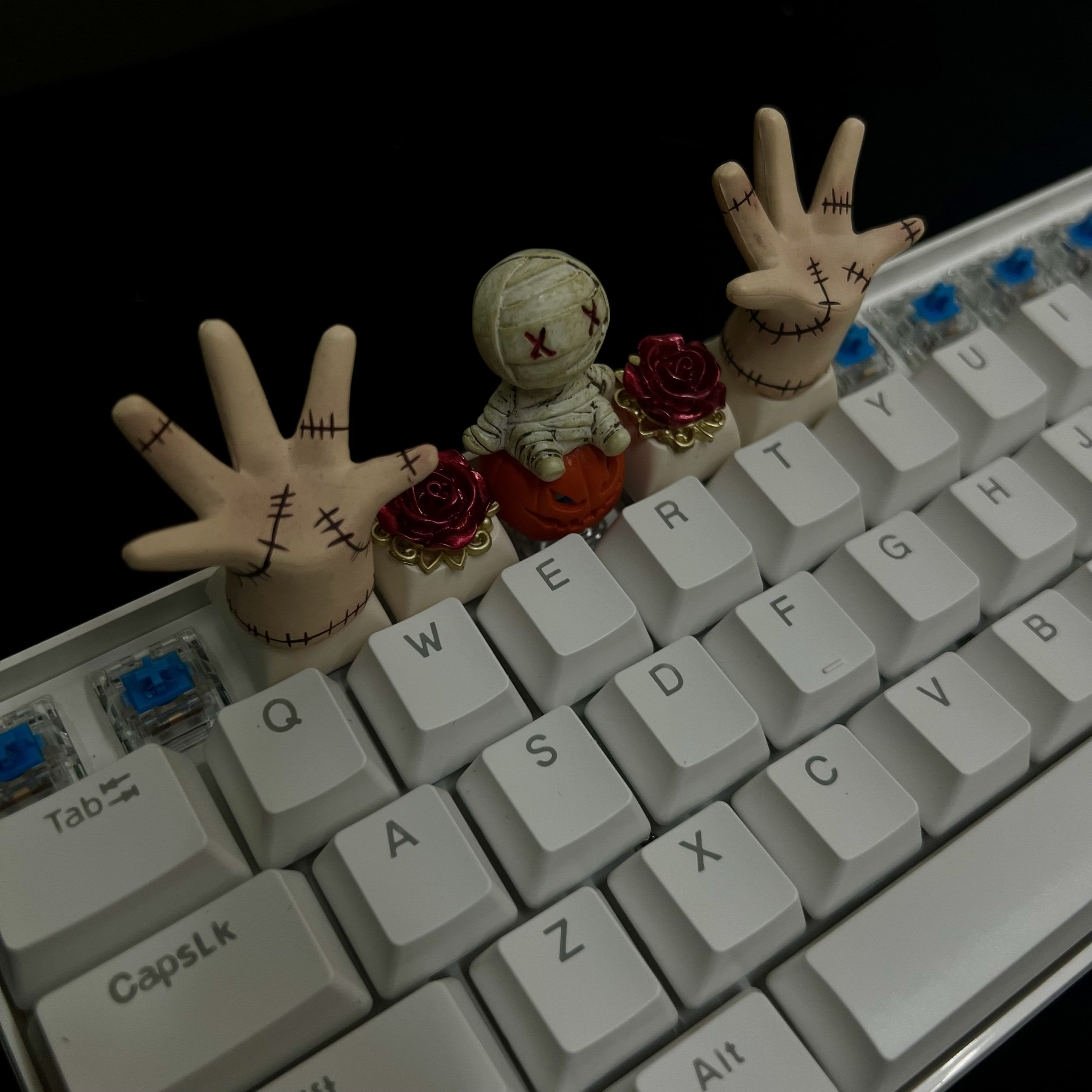 icek原创纯手工diy制作万圣节木乃伊南瓜透光键帽个性简约十字轴