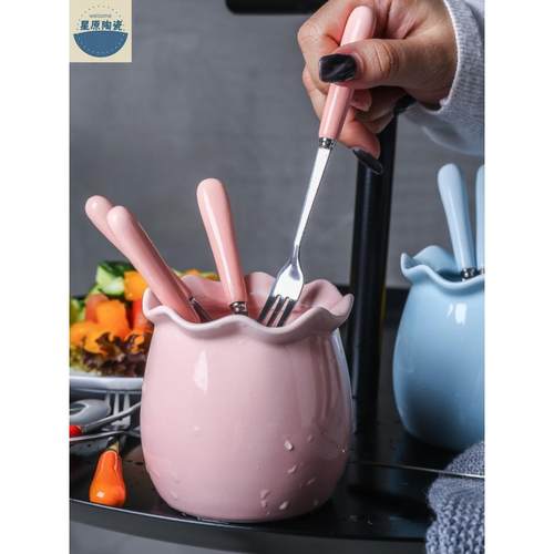 不锈钢水果叉套装家用高端甜品小叉子收纳罐可爱儿童安全水果签