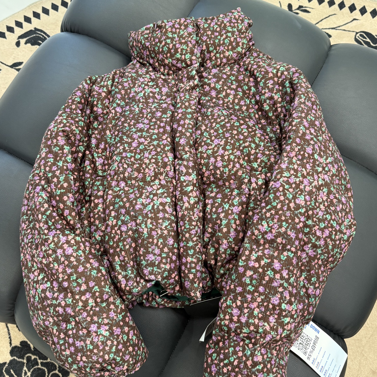 一念BLOOM(SUNO)-计师小碎花后贴蕾丝标保暖羽绒服外套YS1-61005-