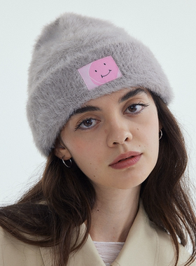 CHUNISLET纯屿 灰色毛绒帽粉色笑脸女秋冬大头围显瘦保暖毛毛冷帽