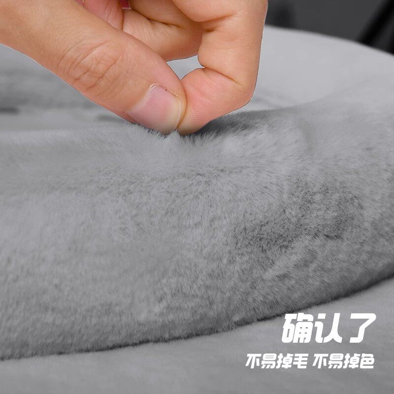 汽车方向盘套冬季毛绒O型D型保暖聚温车把套防滑水貂绒可爱粉色