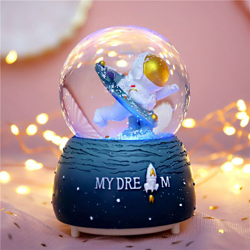 创意太空人飘雪发光水晶球音乐盒八音盒宇航员摆件儿童圣诞节礼品