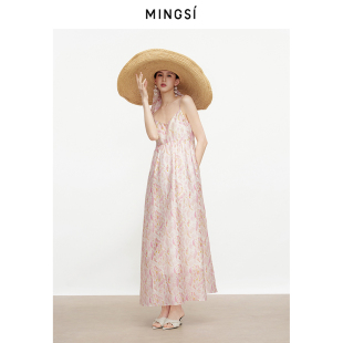 MINGSI女裝 度假連衣裙MC1023160 甜杏粉花卉印花吊帶裙中長(zhǎng)款 夏季
