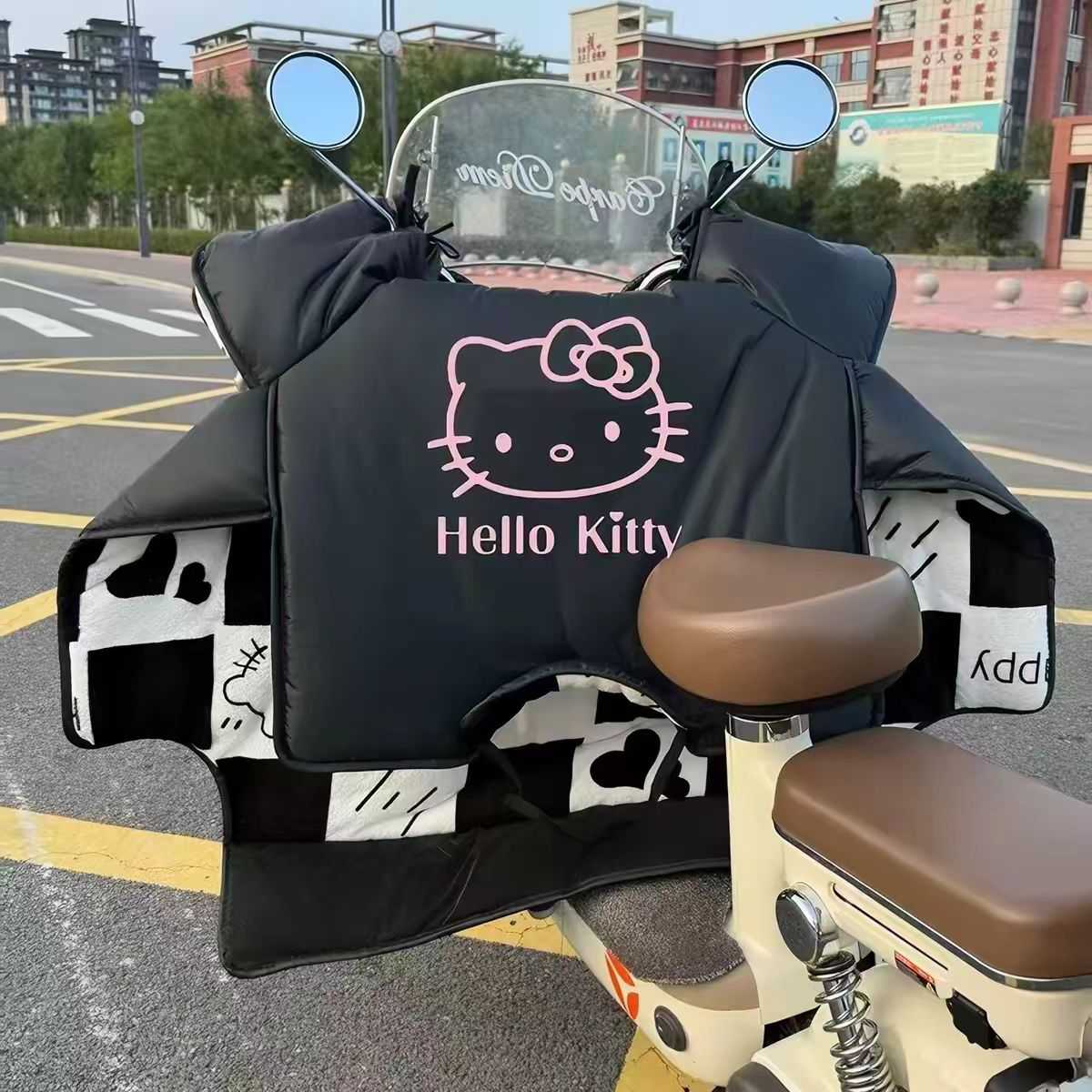 HelloKitty电动车挡风被冬季新款