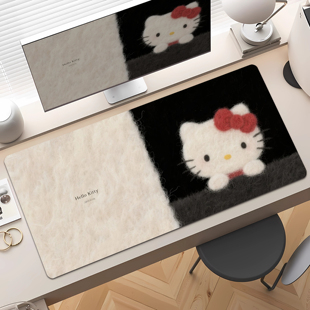 毛绒小猫咪鼠标垫秋冬kt猫超大号女生高颜值办公家用电脑键盘桌垫
