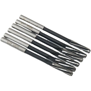 3.4 3.5 3.9 3.2 机铰H7 3.8 3.3 3.7 机用直柄螺旋铰刀3.1 3.6