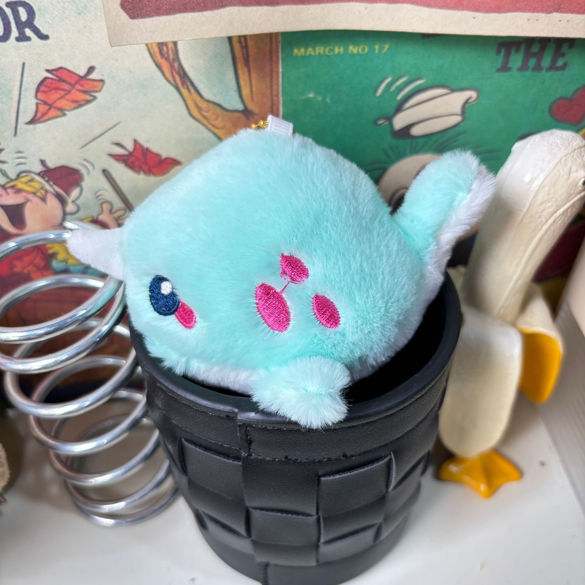 创意萌系薄荷绿独角毛绒公仔钥匙扣可爱表情包挂件抓娃娃小众礼物