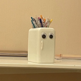 小九ins桌面 学生宿舍桌面摆件文具收纳BH019 可爱搞怪冰箱笔筒