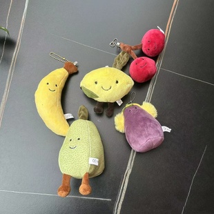 卡通蔬菜挂件毛绒公仔趣味戴耳机茄子香蕉柠檬樱桃梨包挂件GJ274