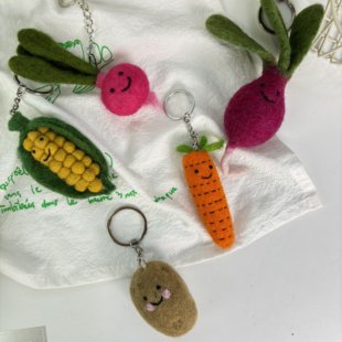 羊毛毡蔬菜水果挂件ins风西兰花挂饰手工创意包包配饰蘑菇钥匙扣