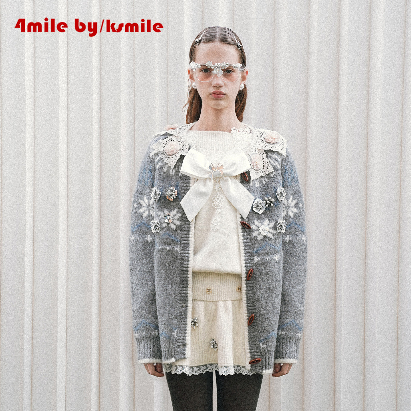 【年货狂欢季】4MILE BY KSMILE 立体花朵毛衣撞色针织牛角扣开衫