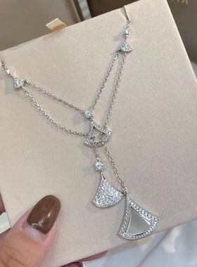 适合女生生日礼物精工项