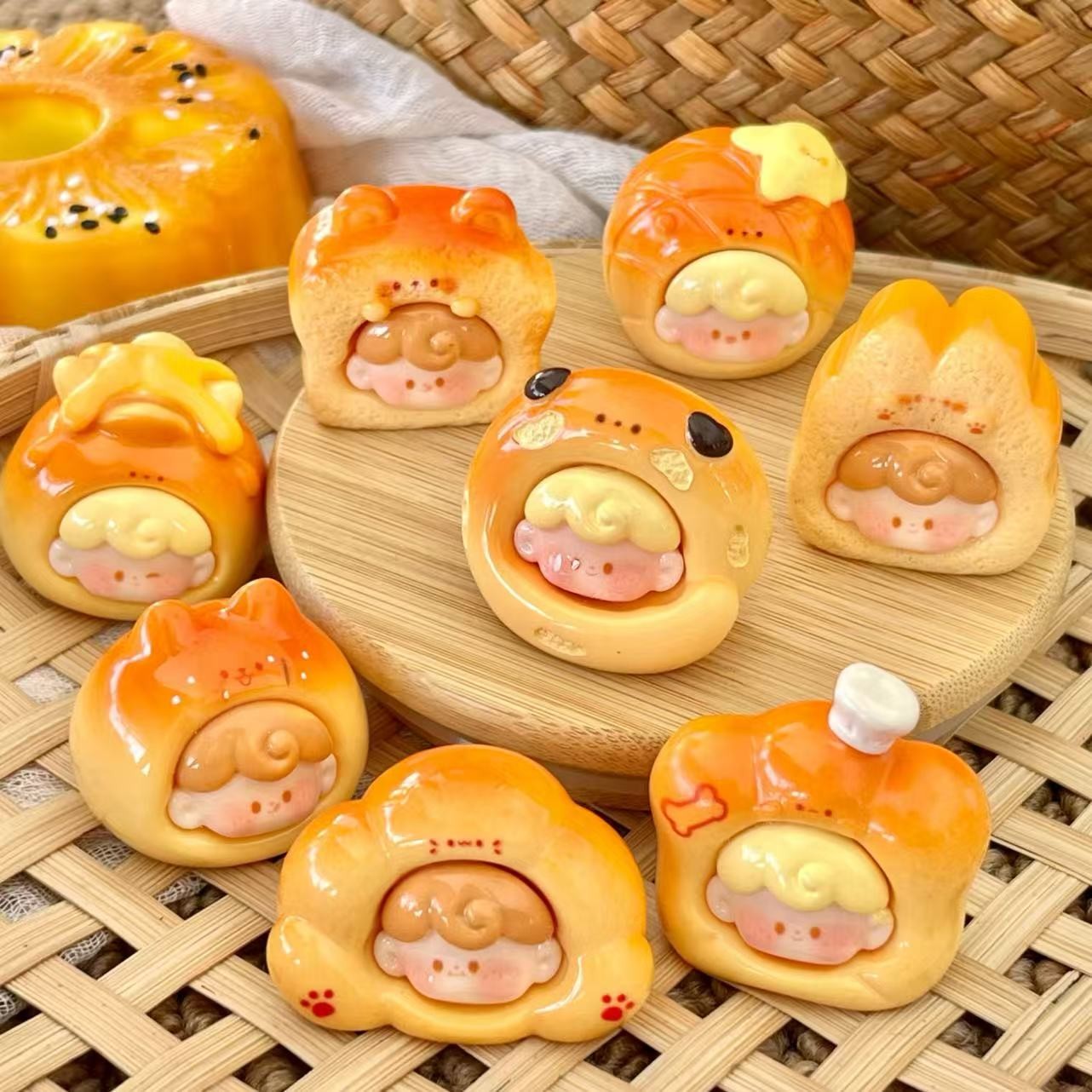 高颜值萌粒盲盒树脂摆件礼物